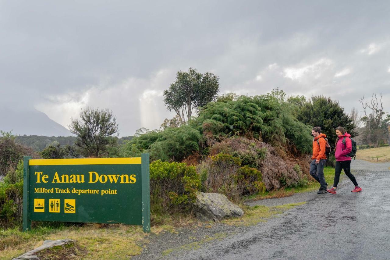 Lone Moose Backpackers Te Anau Exterior foto